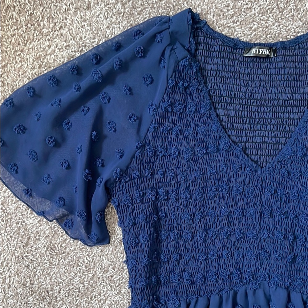 Blue Ruffled Tiered Mini Sundress with Puff Sleeves - Picture 3 of 6